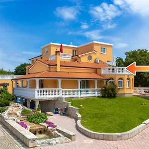 Marko Apartman
