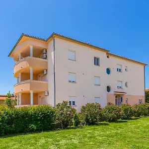 Cukon Apartment